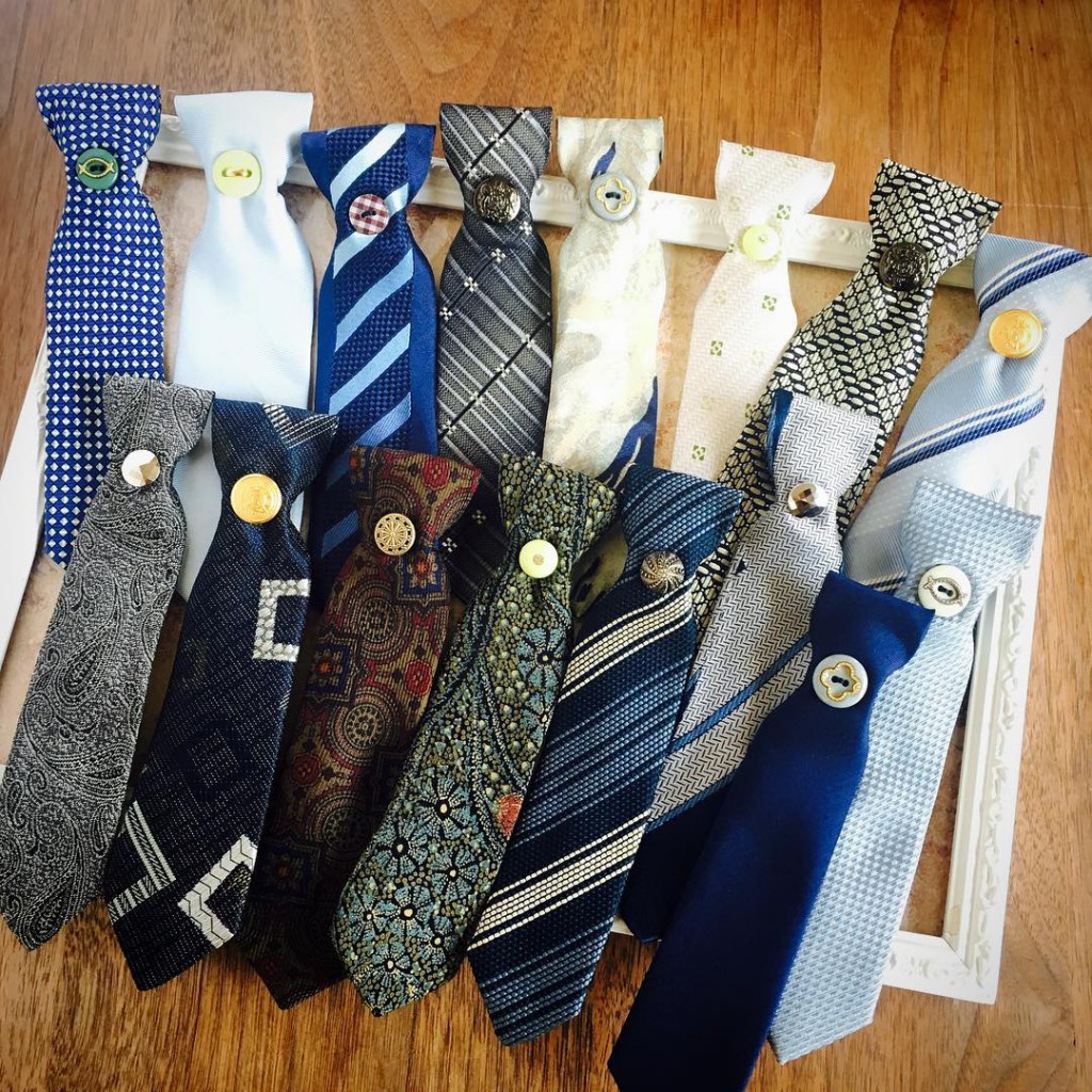 美品 グッチ ネクタイ ソリッド 無地 ハイブランド 高級 ウール 黒茶 美品 グッチ ネクタイ ソリッド 無地 ハイブランド 高級 ウール 黒茶